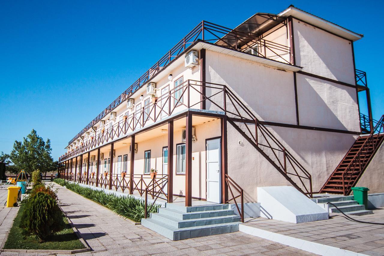 Готель Picnic Park Shenggeldi Екстер'єр фото